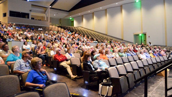 The fall seminar for the Alabama Master Gardener Association was held in Chilton County this year with roughly 250 people attending. The event consisted of four lectures from different gardeners held at the Clanton Conference and Performing Arts Center. (Photo by Emily Reed) 