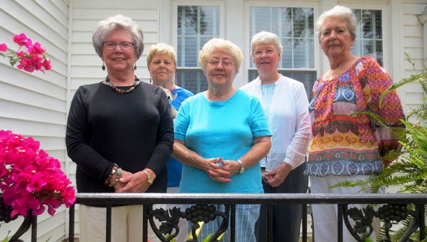 Five of the women who cheered for Verbena met in September to share memories. Pictured include Betty Davis, Juanita Payton, Beverly Wingard, Drucilla Todd and Undyne Mattingly. 